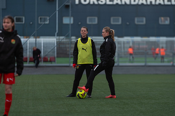 Match i Div 3 Damer Mellan Torslanda IK och Qviding FIF