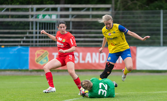Match i Div 3 Damer Mellan Torslanda IK och Utbynäs SK