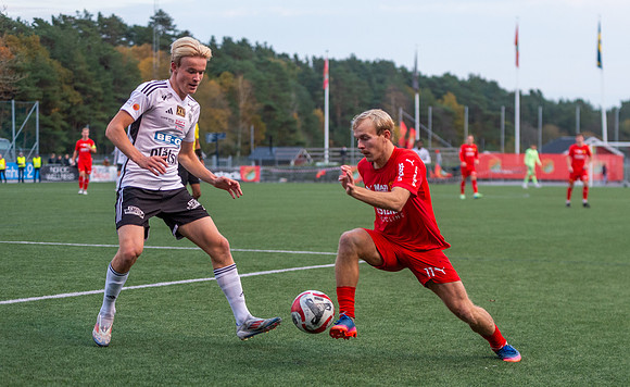 Match i Ettan Södra Mellan Torslanda IK och Oskarshamns AIK