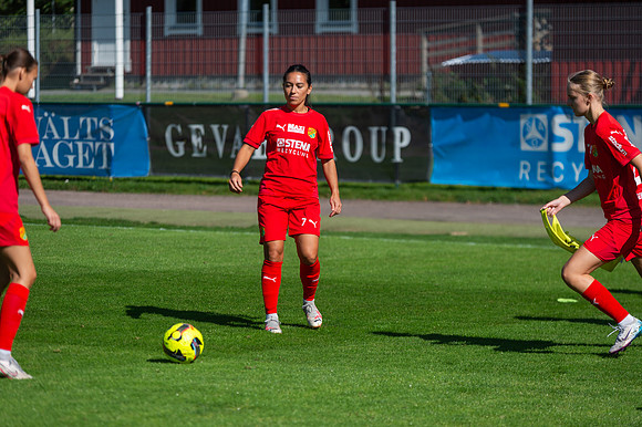 Match i Div 3 Damer Mellan Torslanda IK och Leums IS