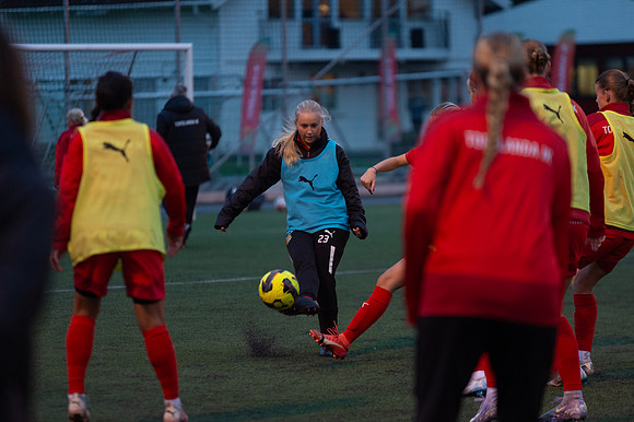 Match i Div 3 Damer Mellan Torslanda IK och Mossens BK