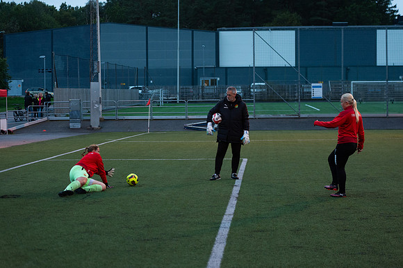 Match i Div 3 Damer Mellan Torslanda IK och Mossens BK