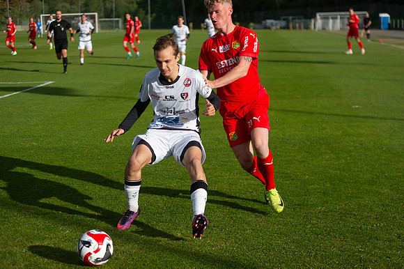 Match i Ettan Södra Mellan Torslanda IK och FC Trollhättan