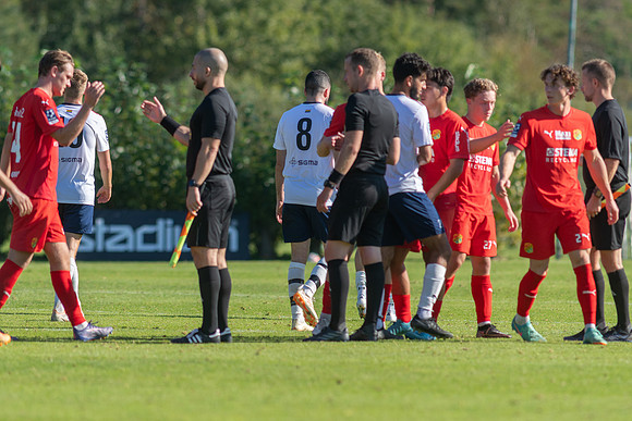 Match i Ettan Södra Mellan Torslanda IK och FC Rosengård