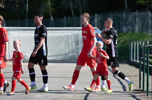 Match i Ettan Södra Mellan Torslanda IK och Arianda FC