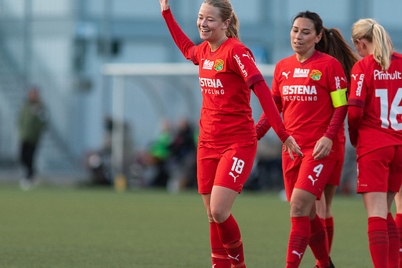 Match i Div 3B Damer Mellan Torslanda IK och Mossens BK
