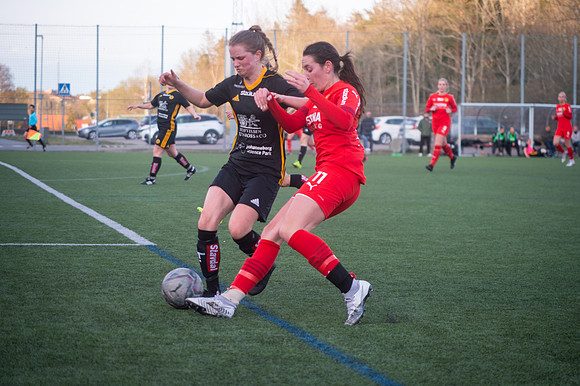 Match i Div 3B Damer Mellan Torslanda IK och Mossens BK