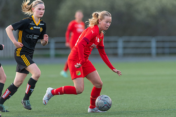 Match i Div 3B Damer Mellan Torslanda IK och Mossens BK