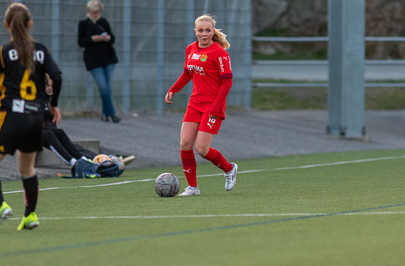 Match i Div 3B Damer Mellan Torslanda IK och Mossens BK