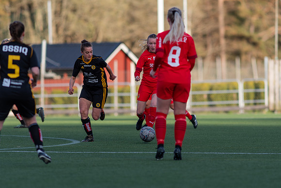 Match i Div 3B Damer Mellan Torslanda IK och Mossens BK