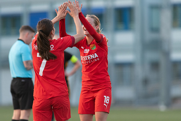Match i Div 3B Damer Mellan Torslanda IK och Mossens BK