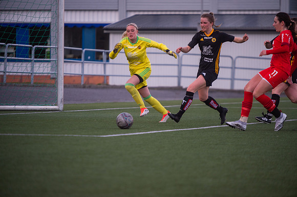 Match i Div 3B Damer Mellan Torslanda IK och Mossens BK