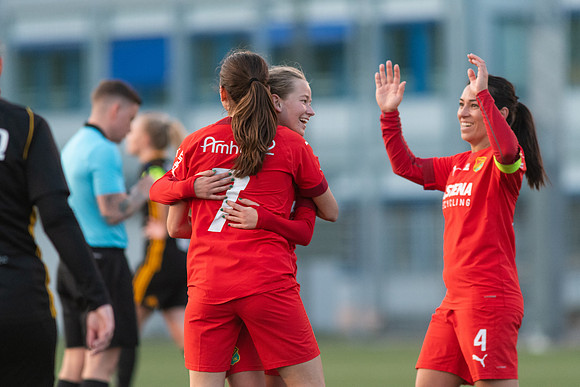 Match i Div 3B Damer Mellan Torslanda IK och Mossens BK
