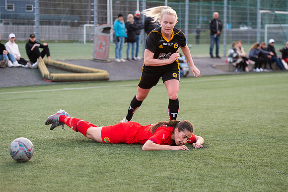Match i Div 3B Damer Mellan Torslanda IK och Mossens BK