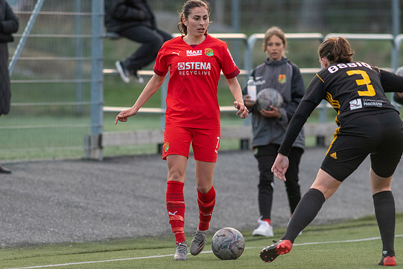 Match i Div 3B Damer Mellan Torslanda IK och Mossens BK