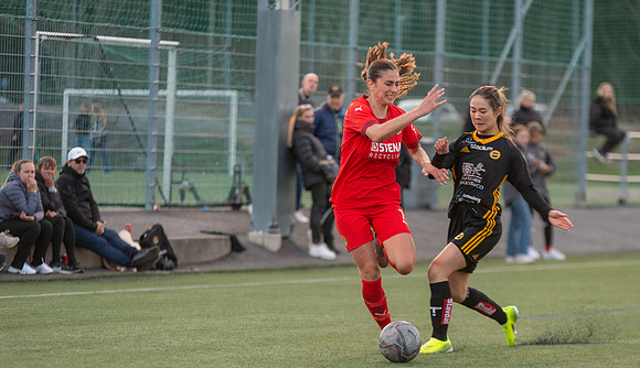 Match i Div 3B Damer Mellan Torslanda IK och Mossens BK