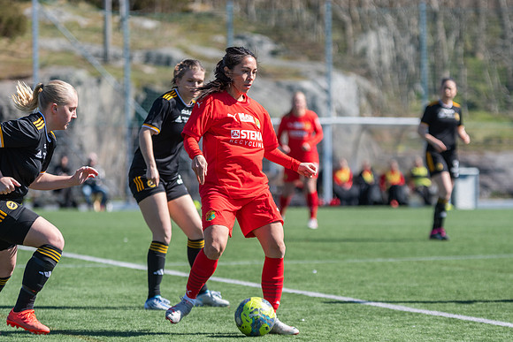 Match i Div 3 Damer Mellan Torslanda IK och Mossens BK