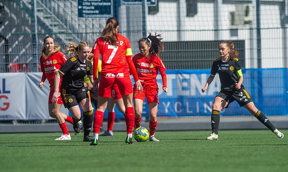Match i Div 3 Damer Mellan Torslanda IK och Mossens BK