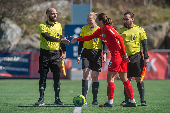 Match i Div 3 Damer Mellan Torslanda IK och Mossens BK