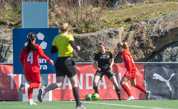 Match i Div 3 Damer Mellan Torslanda IK och Mossens BK