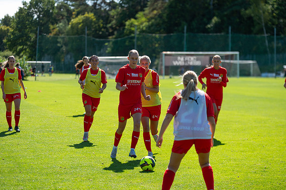 Match i Div 3 Damer Mellan Torslanda IK och Utbynäs SK