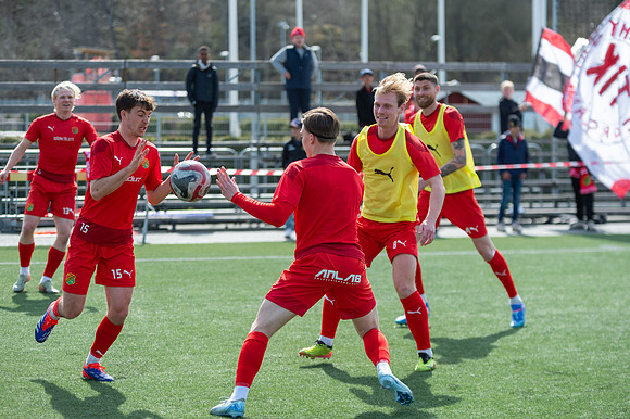 Match i Ettan Södra Mellan Torslanda IK och Jönköpings Södra IF