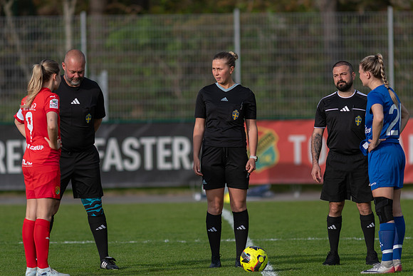 Match i Div 3 Damer Mellan Torslanda IK och IF Ytterby IS