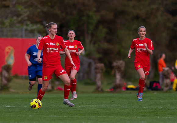 Match i Div 3 Damer Mellan Torslanda IK och IF Ytterby IS