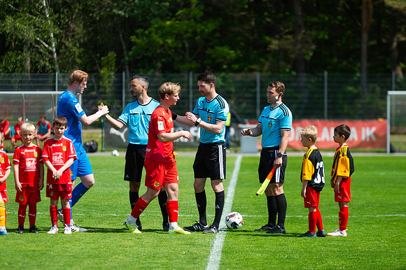 Match i Divistion 2 Västra Götaland Mellan Torslanda IK och Jonsereds IF