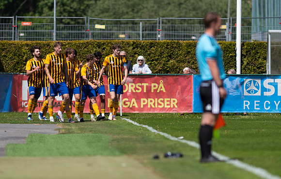 Match i Divistion 2 Västra Götaland Mellan Torslanda IK och Jonsereds IF