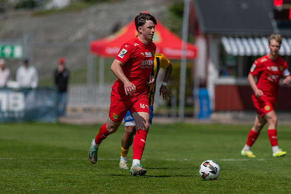Match i Divistion 2 Västra Götaland Mellan Torslanda IK och Jonsereds IF