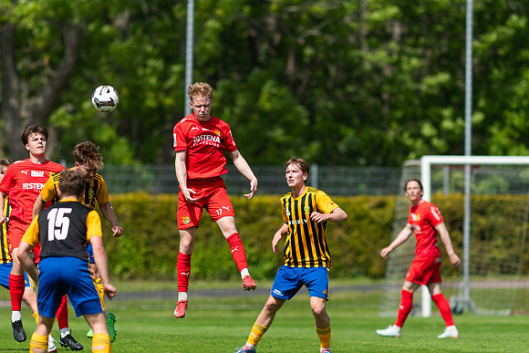 Match i Divistion 2 Västra Götaland Mellan Torslanda IK och Jonsereds IF