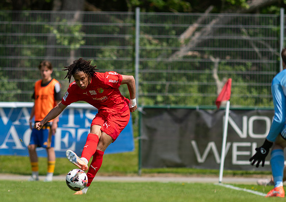 Match i Divistion 2 Västra Götaland Mellan Torslanda IK och Jonsereds IF