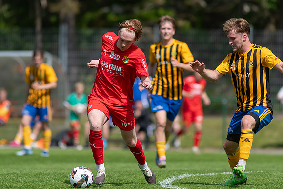 Match i Divistion 2 Västra Götaland Mellan Torslanda IK och Jonsereds IF