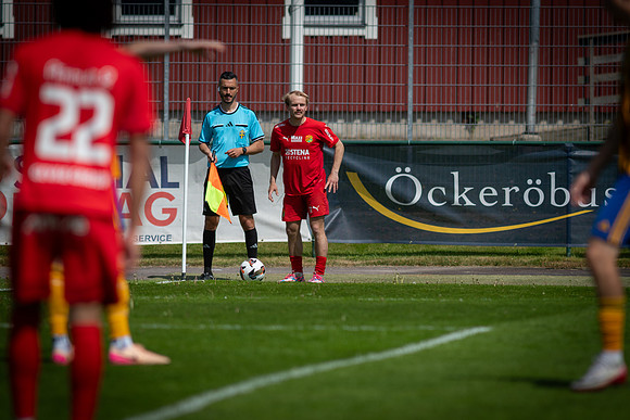 Match i Divistion 2 Västra Götaland Mellan Torslanda IK och Jonsereds IF