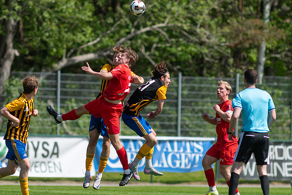 Match i Divistion 2 Västra Götaland Mellan Torslanda IK och Jonsereds IF