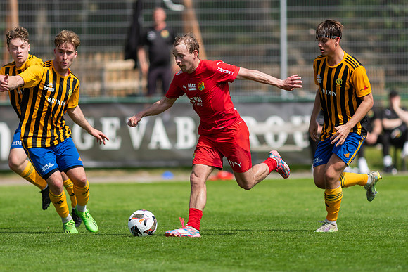 Match i Divistion 2 Västra Götaland Mellan Torslanda IK och Jonsereds IF
