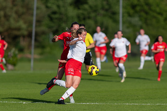 Match i Divistion 2 Västra Götaland Mellan Torslanda IK och IK Kongahälla