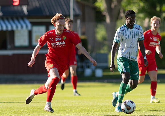 Match i Divistion 2 Västra Götaland Mellan Torslanda IK och Västra Frölunda IF