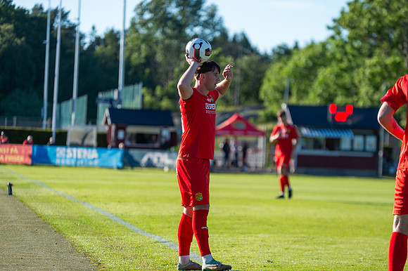 Match i Divistion 2 Västra Götaland Mellan Torslanda IK och Västra Frölunda IF