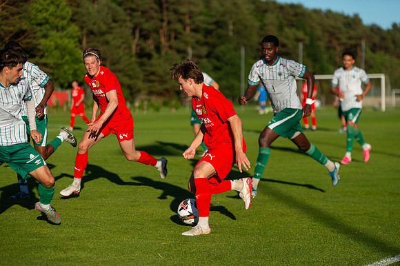 Match i Divistion 2 Västra Götaland Mellan Torslanda IK och Västra Frölunda IF
