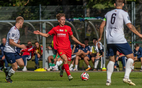 Match i Ettan Södra Mellan Torslanda IK och FC Rosengård