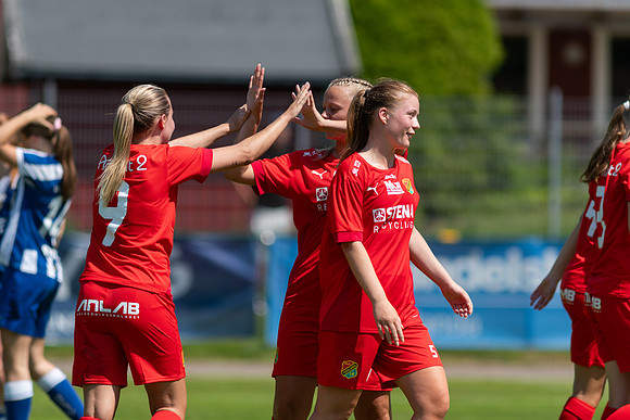 Match i Div 3 Damer Mellan Torslanda IK och IFK Göteborg U