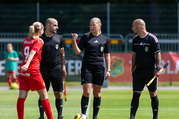 Match i Div 3 Damer Mellan Torslanda IK och IFK Göteborg U