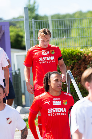 Match i Divistion 2 Västra Götaland Mellan Torslanda IK och Galtaväcks BK