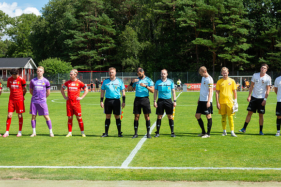 Match i Divistion 2 Västra Götaland Mellan Torslanda IK och Galtaväcks BK