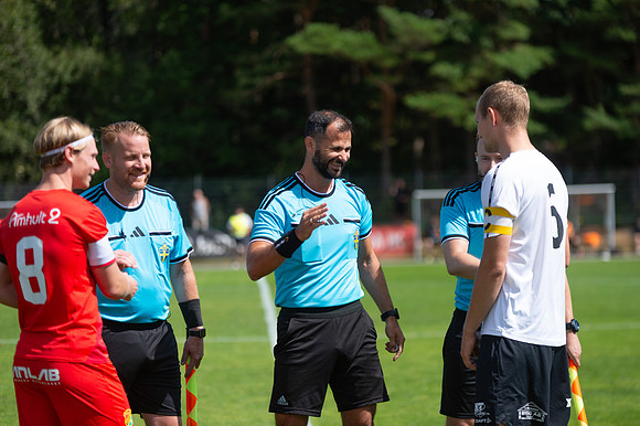 Match i Divistion 2 Västra Götaland Mellan Torslanda IK och Galtaväcks BK