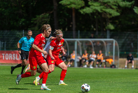 Match i Divistion 2 Västra Götaland Mellan Torslanda IK och Galtaväcks BK