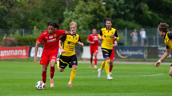 Match i Divistion 2 Västra Götaland Mellan Torslanda IK och Dalstorps IF
