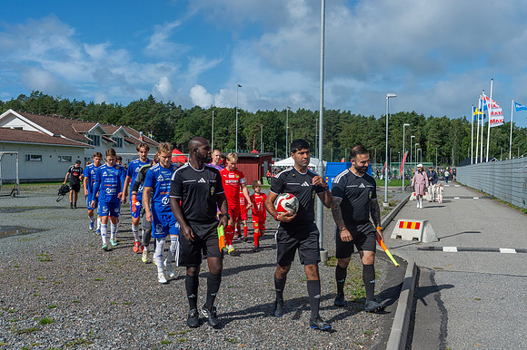 Match i Divistion 2 Västra Götaland Mellan Torslanda IK och IF Böljan Falkenberg